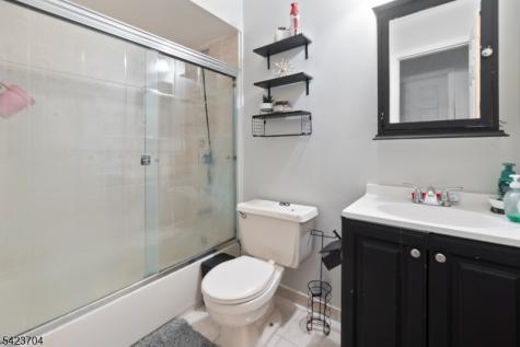 112 Sherwood Avenue Paterson NJ 07502