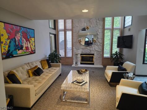 32 Robinhood Drive Mountain Lakes NJ 07046