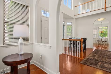 21 Sylvia Street Lopatcong NJ 08865