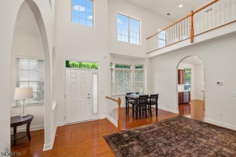 21 Sylvia Street Lopatcong NJ 08865
