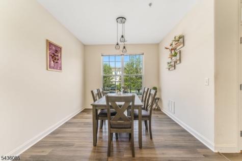 62 Limerick Lane Lopatcong NJ 08865