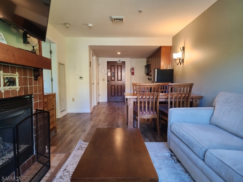 200 State Route 94 Unit 246 Vernon NJ 07462