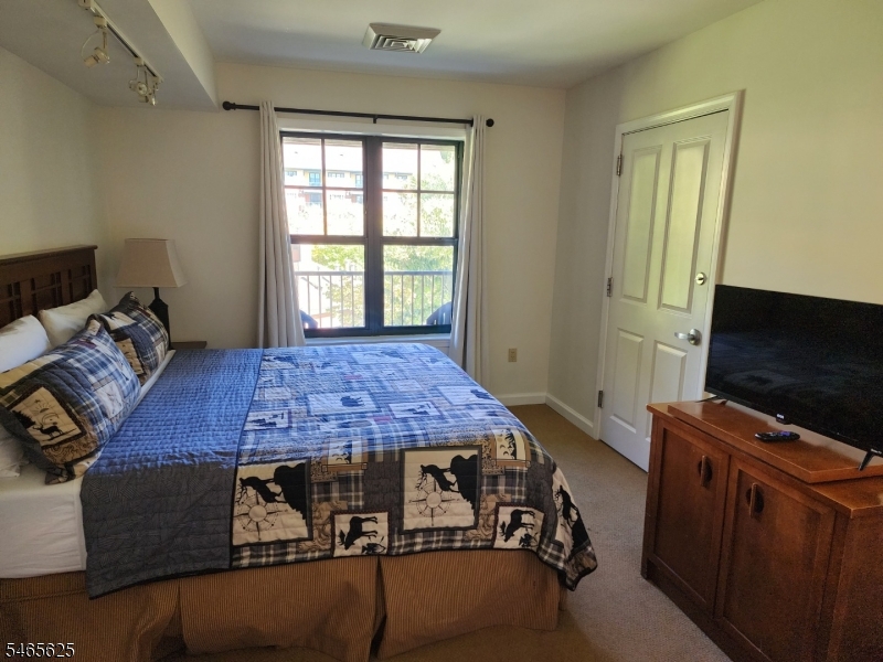 200 State Route 94 Unit 246 Vernon NJ 07462