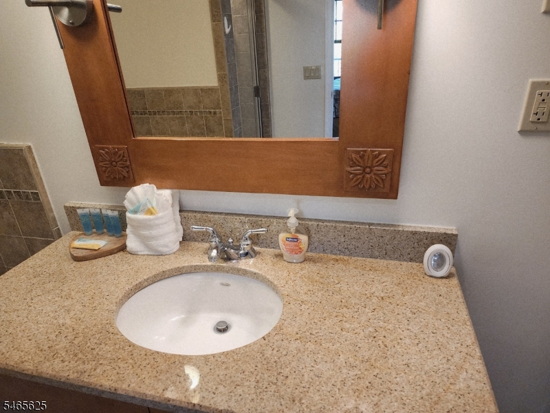 200 State Route 94 Unit 246 Vernon NJ 07462