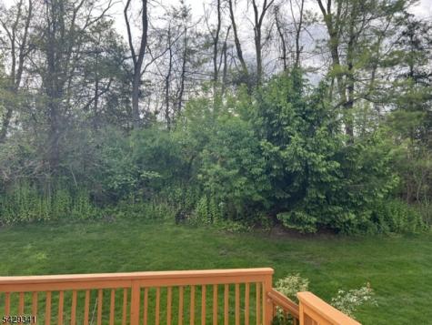 14 Village Drive Hamburg NJ 07419