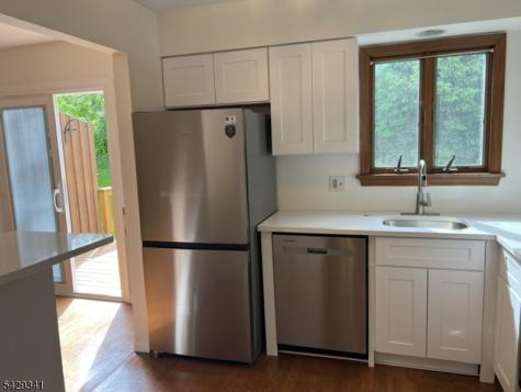 14 Village Drive Hamburg NJ 07419