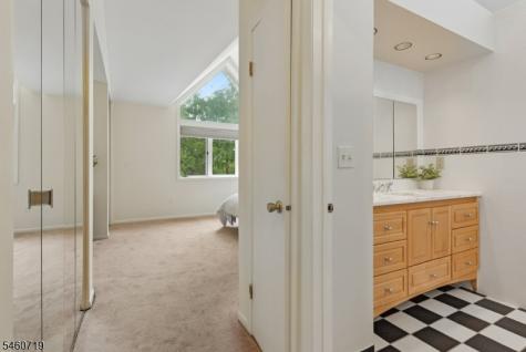 161 Marion Drive West Orange NJ 07052