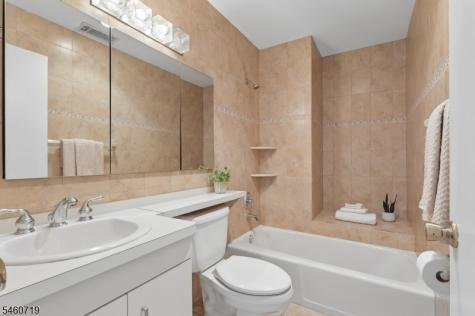 161 Marion Drive West Orange NJ 07052