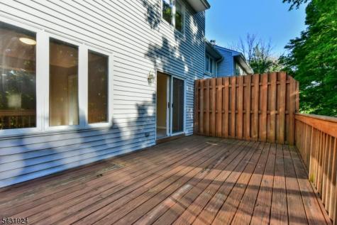 5 Hansen Place Wayne NJ 07470