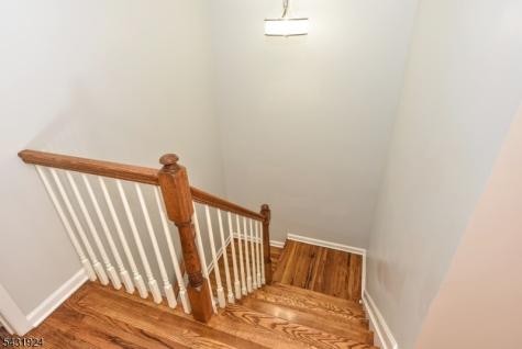 5 Hansen Place Wayne NJ 07470