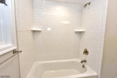 5 Hansen Place Wayne NJ 07470