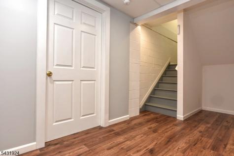 5 Hansen Place Wayne NJ 07470