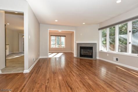 5 Hansen Place Wayne NJ 07470