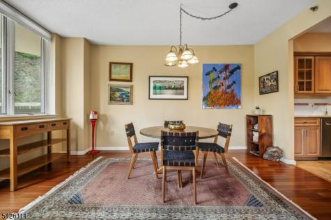 10 Smith Manor Boulevard West Orange NJ 07052