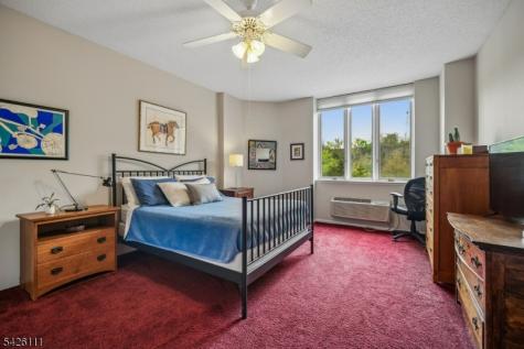 10 Smith Manor Boulevard West Orange NJ 07052