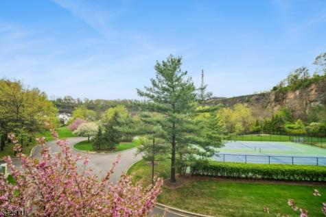 10 Smith Manor Boulevard West Orange NJ 07052