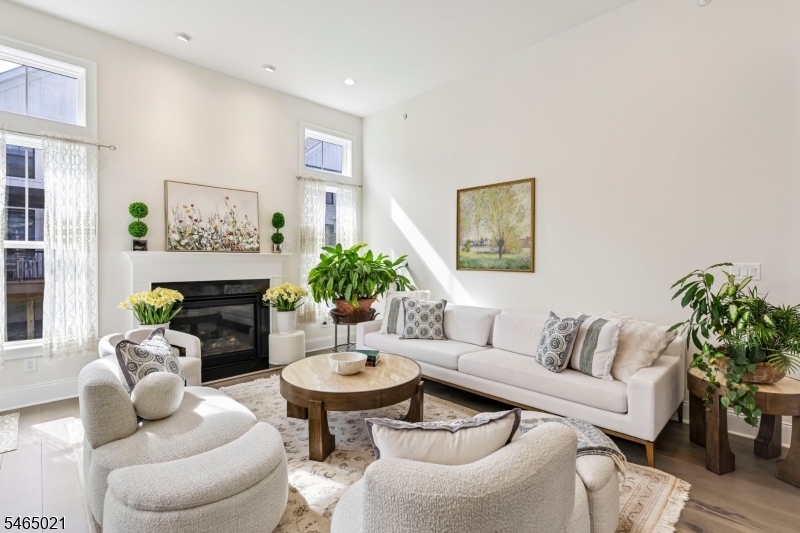 14 Monmouth Road Warren NJ 07059