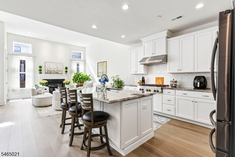 14 Monmouth Road Warren NJ 07059