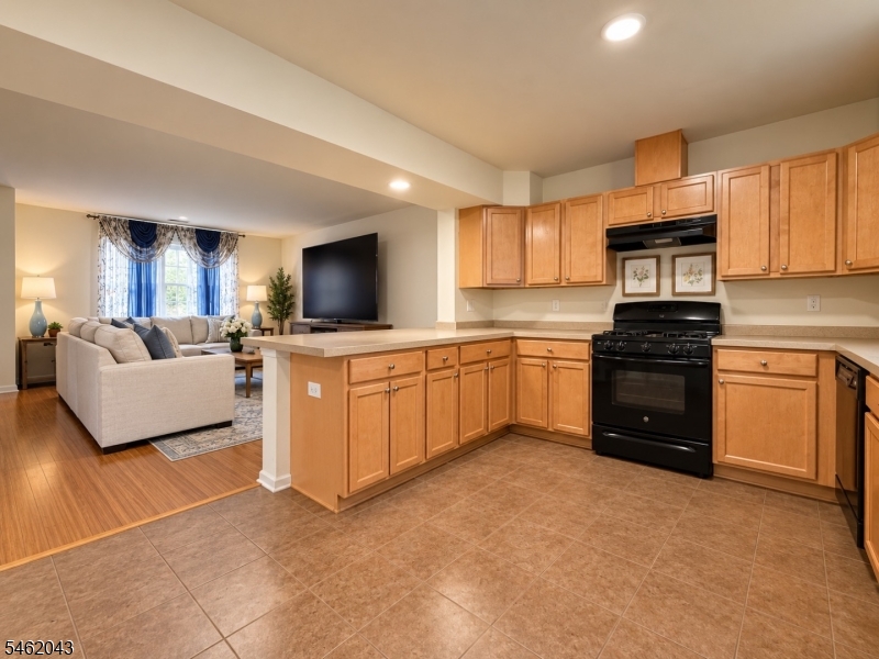 27 Keenan Street Franklin NJ 08873