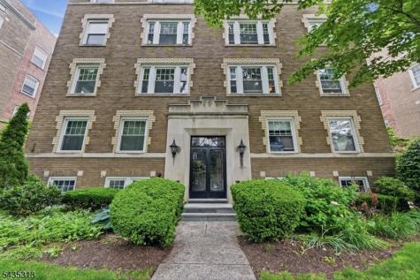 49 Park Ave Unit 5 Bloomfield NJ 07003