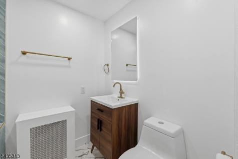 49 Park Ave Unit 5 Bloomfield NJ 07003