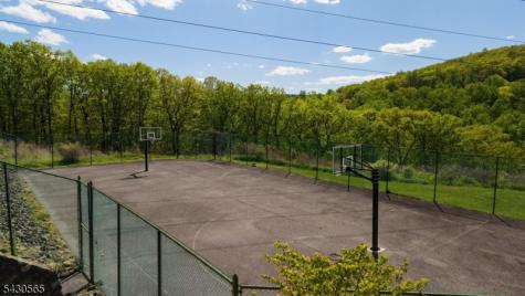 19 Foxwood Drive Morris Plains NJ 07950