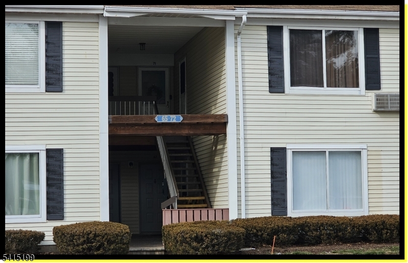 71 Eton Way Franklin NJ 08873