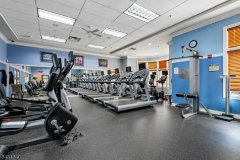 2104 Conrad Way Franklin NJ 08873