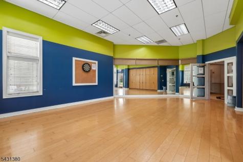2104 Conrad Way Franklin NJ 08873
