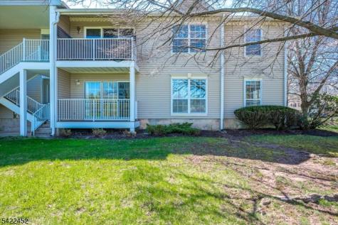 54 Lindsey Court Franklin NJ 08823