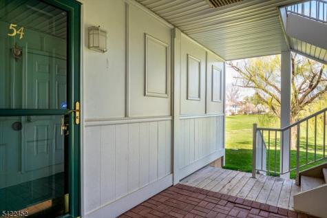 54 Lindsey Court Franklin NJ 08823