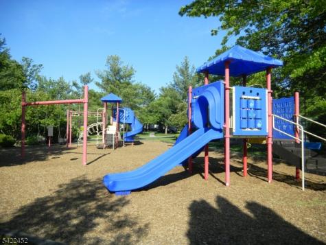 54 Lindsey Court Franklin NJ 08823