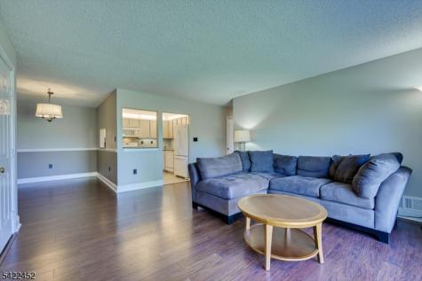 54 Lindsey Court Franklin NJ 08823