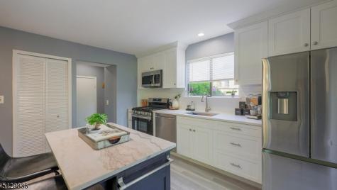 230 Arrowood Way Ondo Bernards NJ 07920