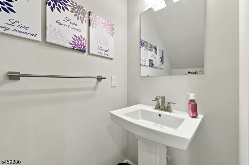 14 Clausen Court Mount Olive NJ 07828