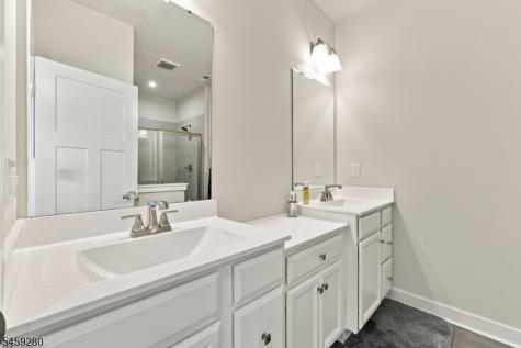 14 Clausen Court Mount Olive NJ 07828
