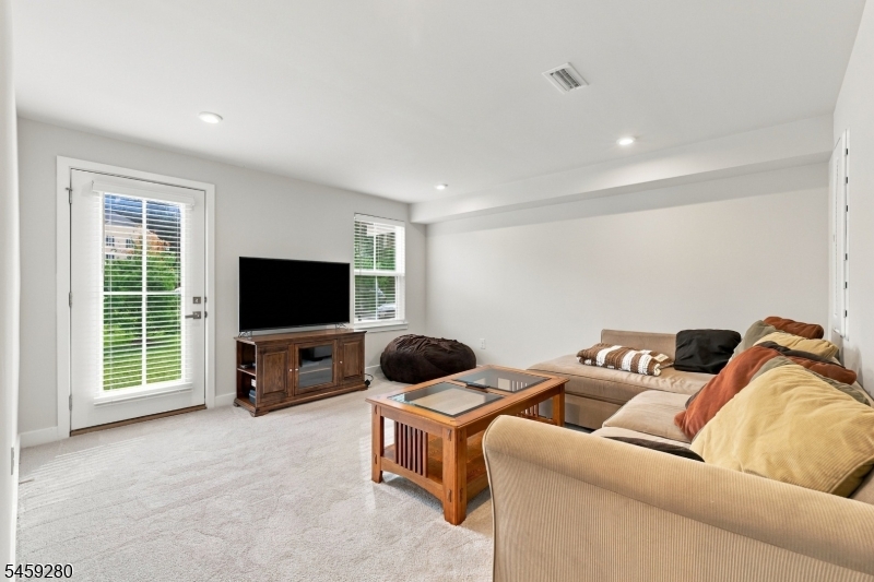 14 Clausen Court Mount Olive NJ 07828