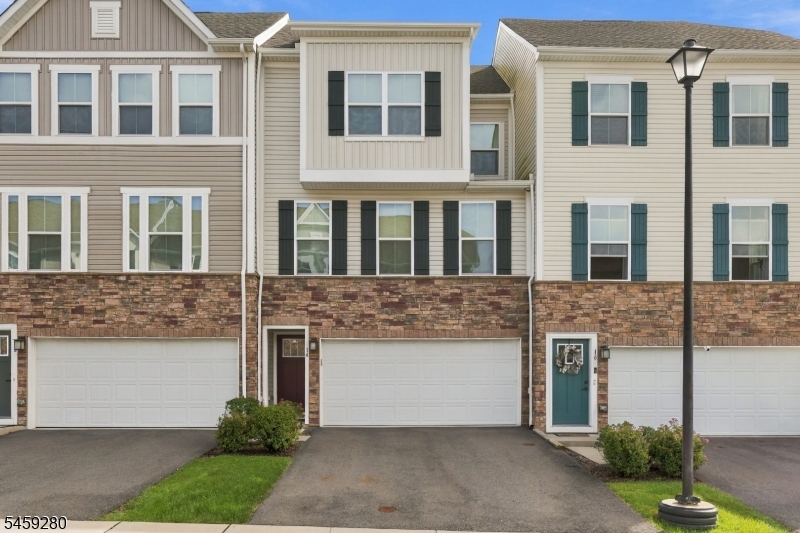 14 Clausen Court Mount Olive NJ 07828