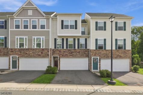 14 Clausen Court Mount Olive NJ 07828