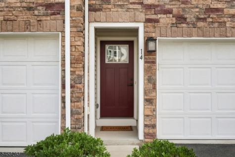 14 Clausen Court Mount Olive NJ 07828