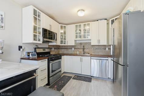 23 Scotto Place South Brunswick NJ 08810