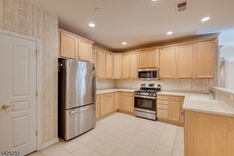 2108 Conrad Way Franklin NJ 08873