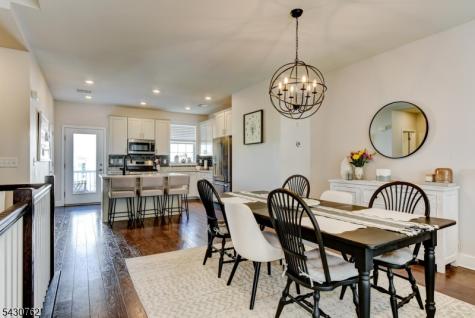 402 Saratoga Court Branchburg NJ 08876