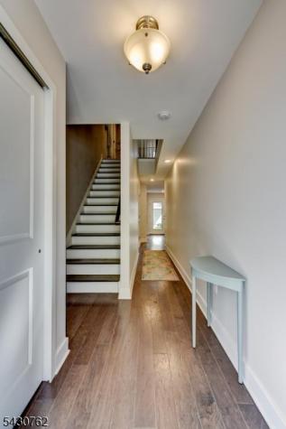 402 Saratoga Court Branchburg NJ 08876