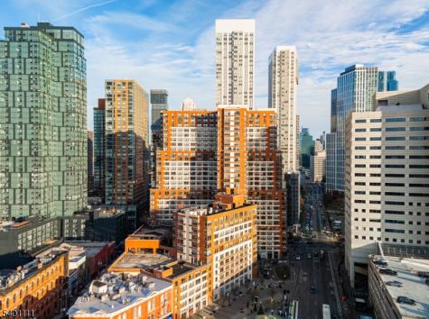 102 Christopher Columbus Drive Jersey City NJ 07302