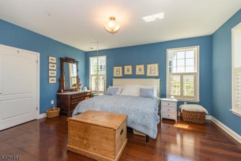 3 Pebble Road Woodland Park NJ 07424