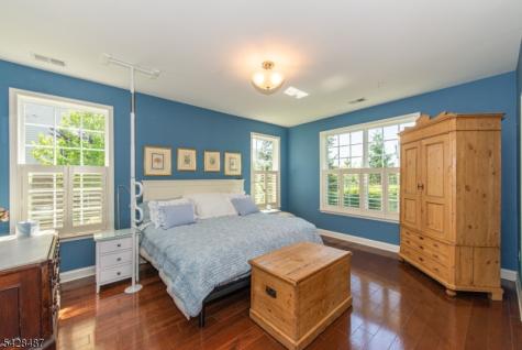 3 Pebble Road Woodland Park NJ 07424