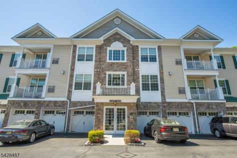 3 Pebble Road Woodland Park NJ 07424