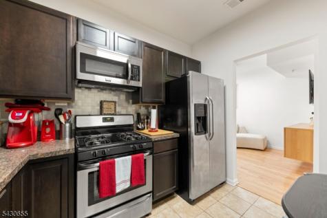 28 Matilda Avenue Franklin NJ 08873