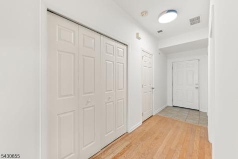 28 Matilda Avenue Franklin NJ 08873